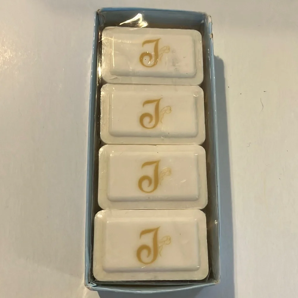 Vintage Monogrammed “J” Soap‎ Set